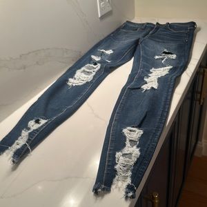American Eagle Super High Rise Jegging  Size 4. EUC.